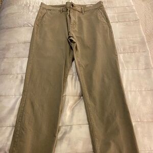 Flint and Tinder Straight Fit Chino Pants – Khaki – 33x32